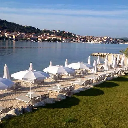 Gire Apartament Trogir